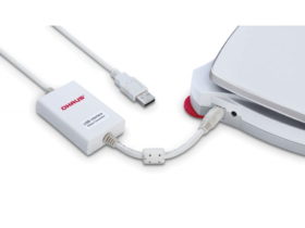 RS232, Host USB, dispositivo USB, Ethernet o Bluetooth® (disponibles como accesorios)